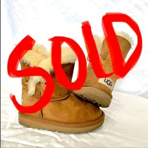 UGG Toddlers Bailey Button